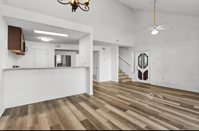 Foto del edificio - 940 Central Ave