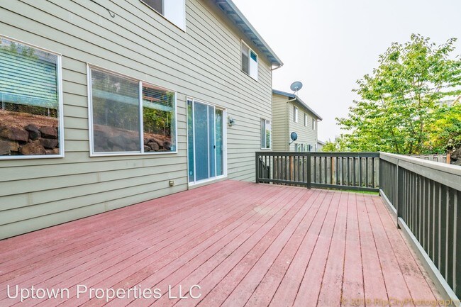 Foto del edificio - 4 br, 2.5 bath House - 15355 SW Greenfield Dr