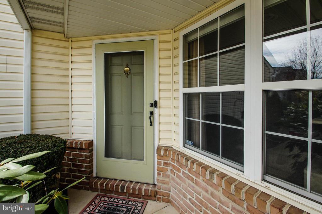 Foto principal - 126 Hickory Ln