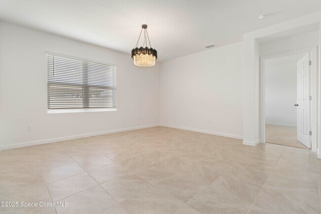Foto del edificio - 7144 Topaz Dr