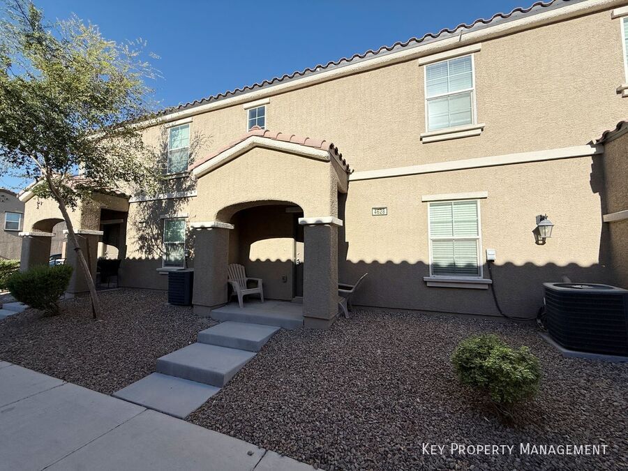 Foto principal - 4628 Woolcomber St