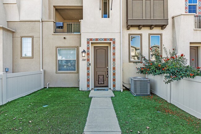 Foto del edificio - 4 bedroom - Pacific Ridge in Oceanside