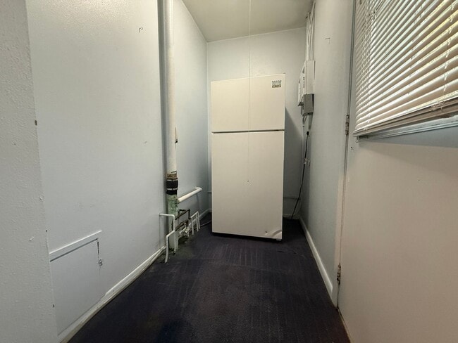 Foto del edificio - 5008 Valley Ln