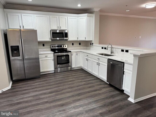 Foto del edificio - 6132 White Marble Ct