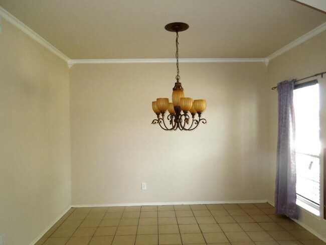 Building Photo - 6419 Granite Springs Ln