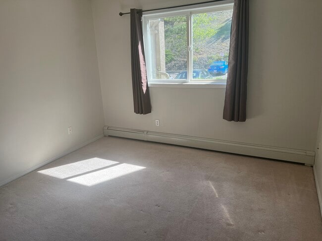 Building Photo - 4900 Okanagan Ave