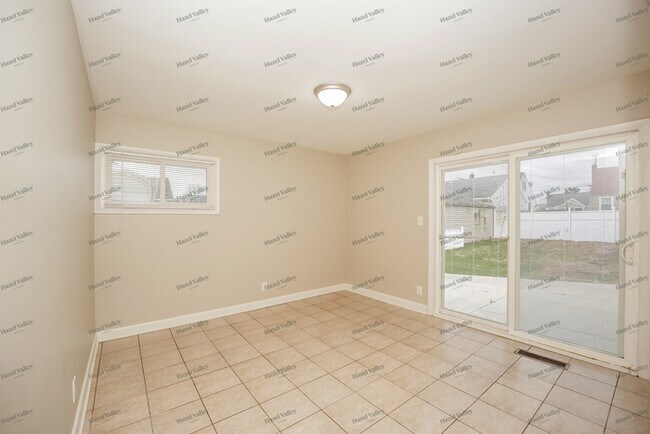 Foto del edificio - 2822 9th St