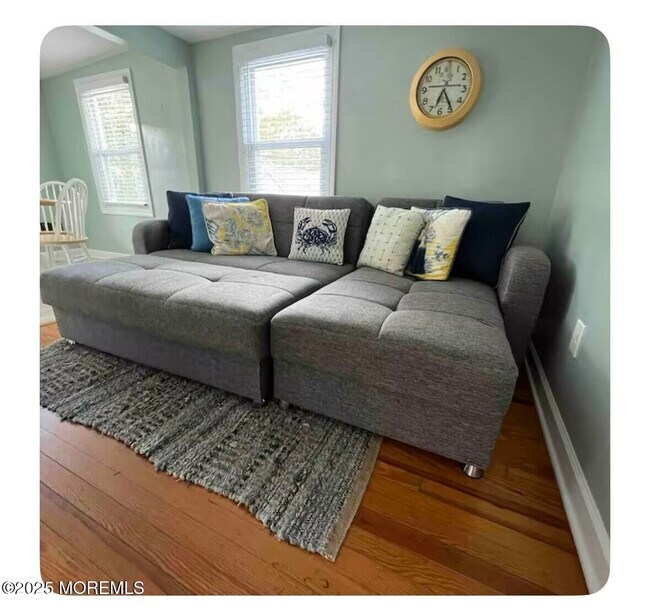 Foto del edificio - 222 Norwood Ln