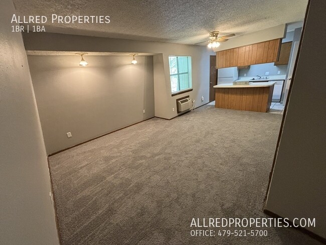 Building Photo - 1390 W Wedington Dr
