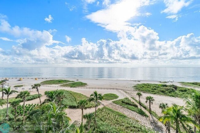 Foto del edificio - 1116 N Ocean Blvd
