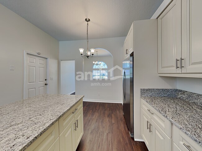 Foto del edificio - 11373 Chapelgate Ln