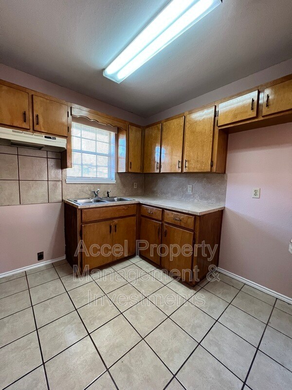 1209 N Keralum Ave Unit 3, Mission, TX 78572 Condo for Rent in