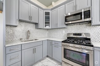 Building Photo - 61 S Maple Ave