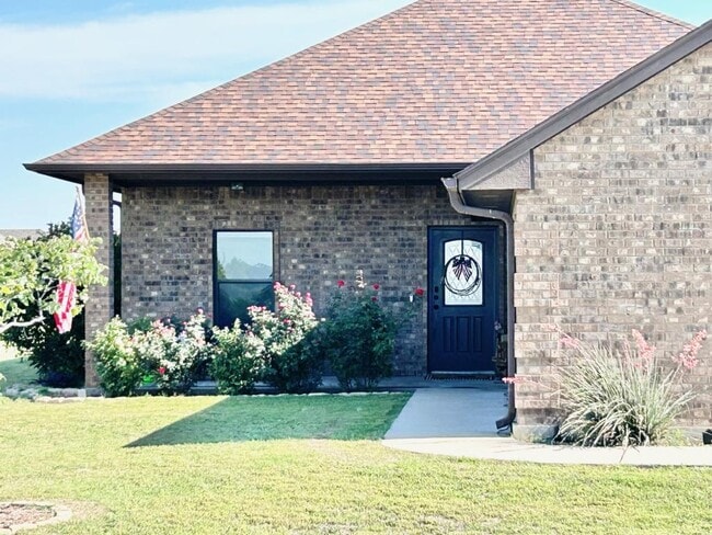 Foto del edificio - 8470 SW Sun Valley Dr
