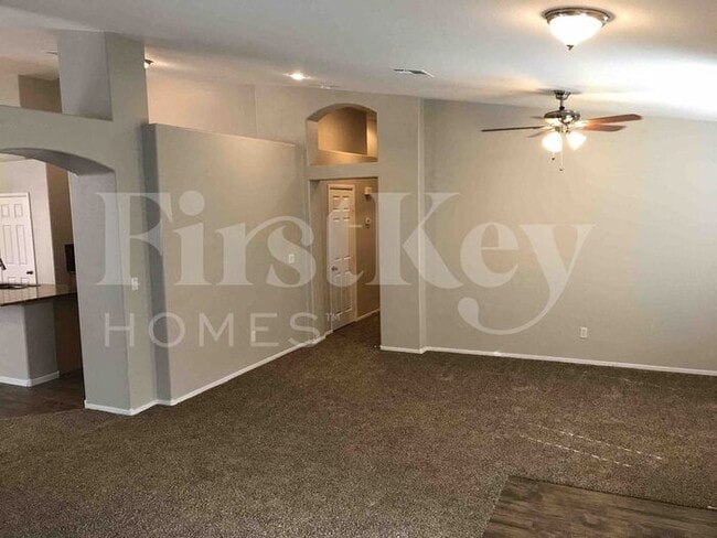 Building Photo - 5024 Tropical Ridge Ct