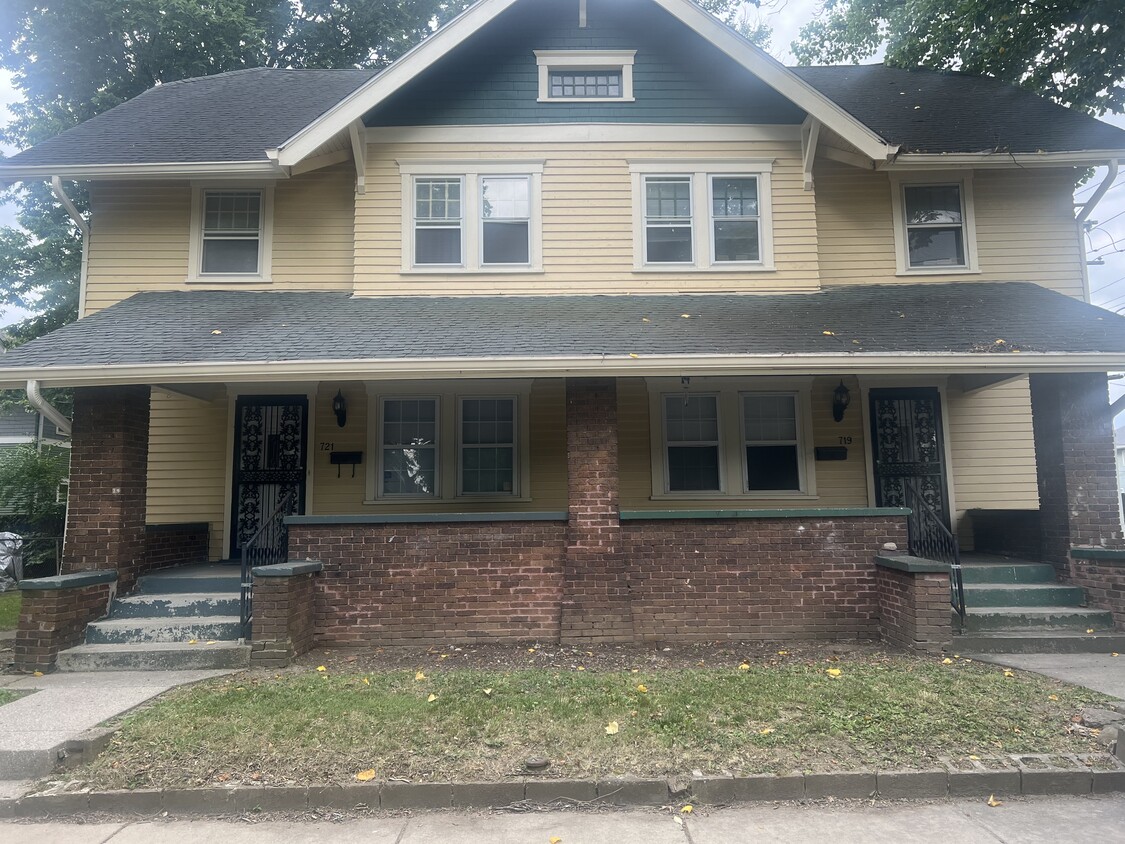Foto principal - 721 E 36th St