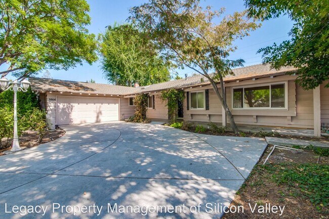 Building Photo - 3 br, 3 bath House - 2864 Gardendale