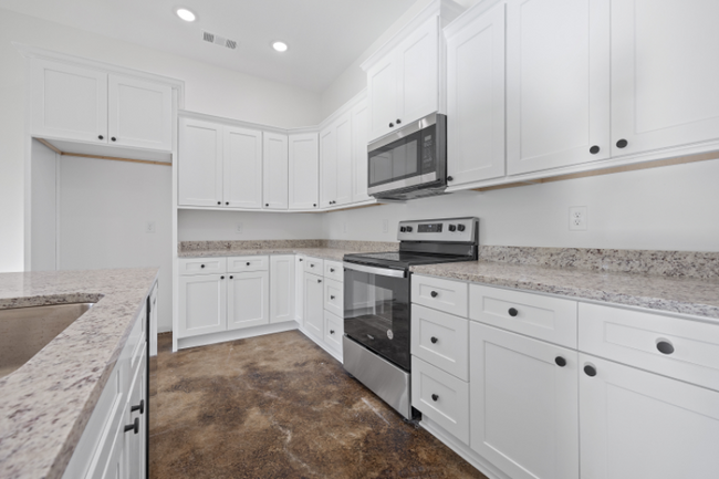 Building Photo - 109 Clearwater Dr