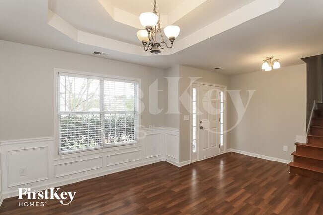 Foto del edificio - 3941 McGuire Way