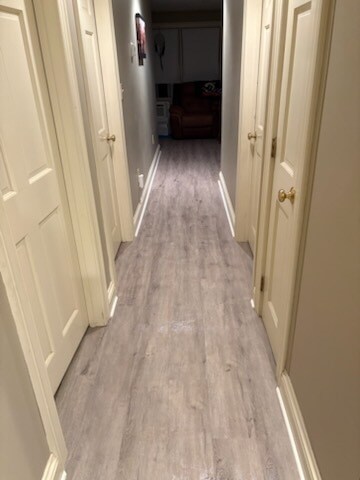 Building Photo - 672 Center St