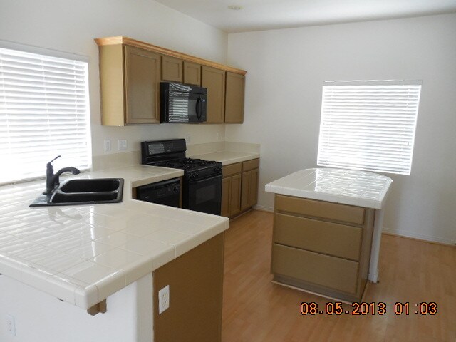 Building Photo - 644 CHASE TREE, LAS VEGAS, NV