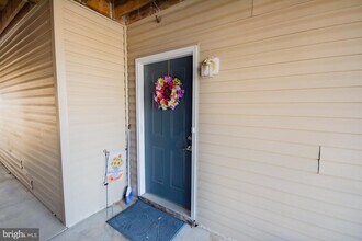 Building Photo - 152 Brookland Ct