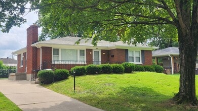 Building Photo - 2101 Wrocklage Ave