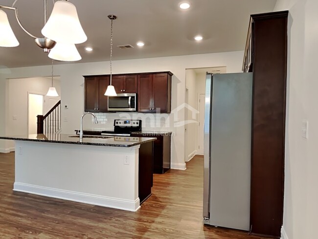 Building Photo - 126 Cobblestone Drive