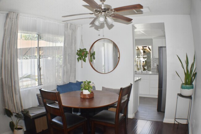 Foto del edificio - 14141 Paddock St