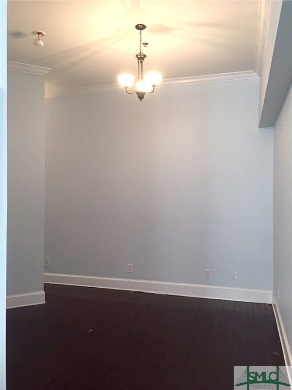 Foto del edificio - 321 W Broughton St