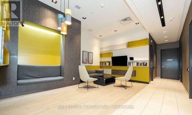 Building Photo - 128 Fairview Mall Dr