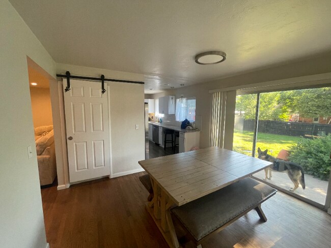 Foto del edificio - 2528 14th Ave Ct