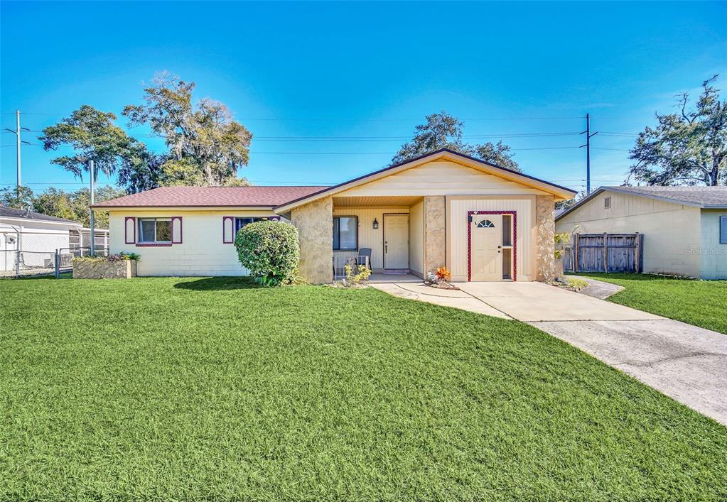 Primary Photo - 870 Darwin Dr