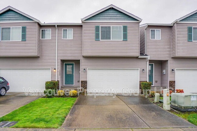 Photo - 7428 NE 62nd St Townhome