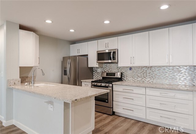 Foto del edificio - 4727 W 147th St