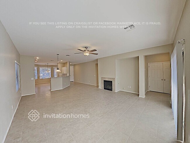 Foto del edificio - 1271 W Desert Valley Dr
