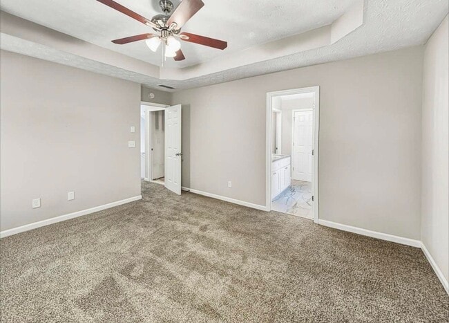 Building Photo - 227 Wingfoot Pl