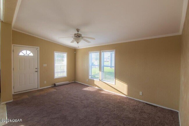 Foto del edificio - 2331 S Joplin Ave