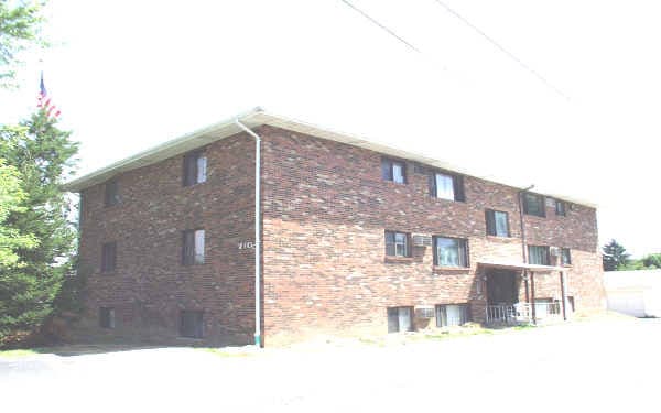 Building Photo - 7100 Hamilton Ave