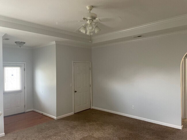 Foto del edificio - For Rent
