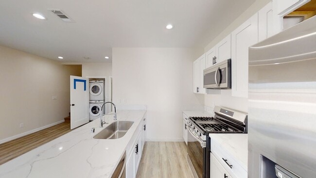 Foto del edificio - Newly Built (2022) 4BD/2BA