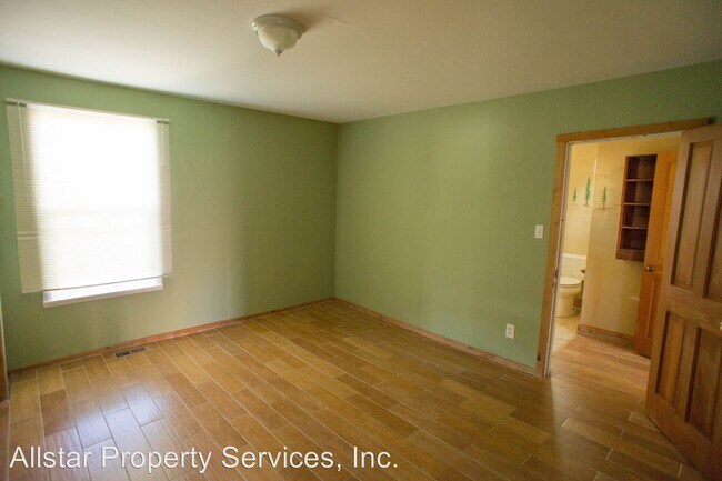 Foto del edificio - 2 br, 1 bath House - 20460 N Main St.