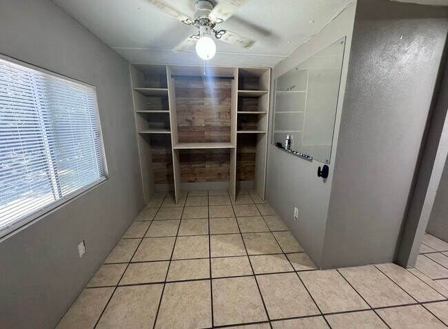 Building Photo - 5454 Diamondback Trail