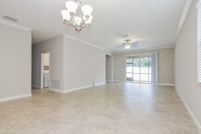 Foto del edificio - 3/2/2 Terra Belle Beauty! Available Now!