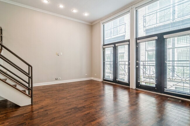 Foto del edificio - 530 N Wood St