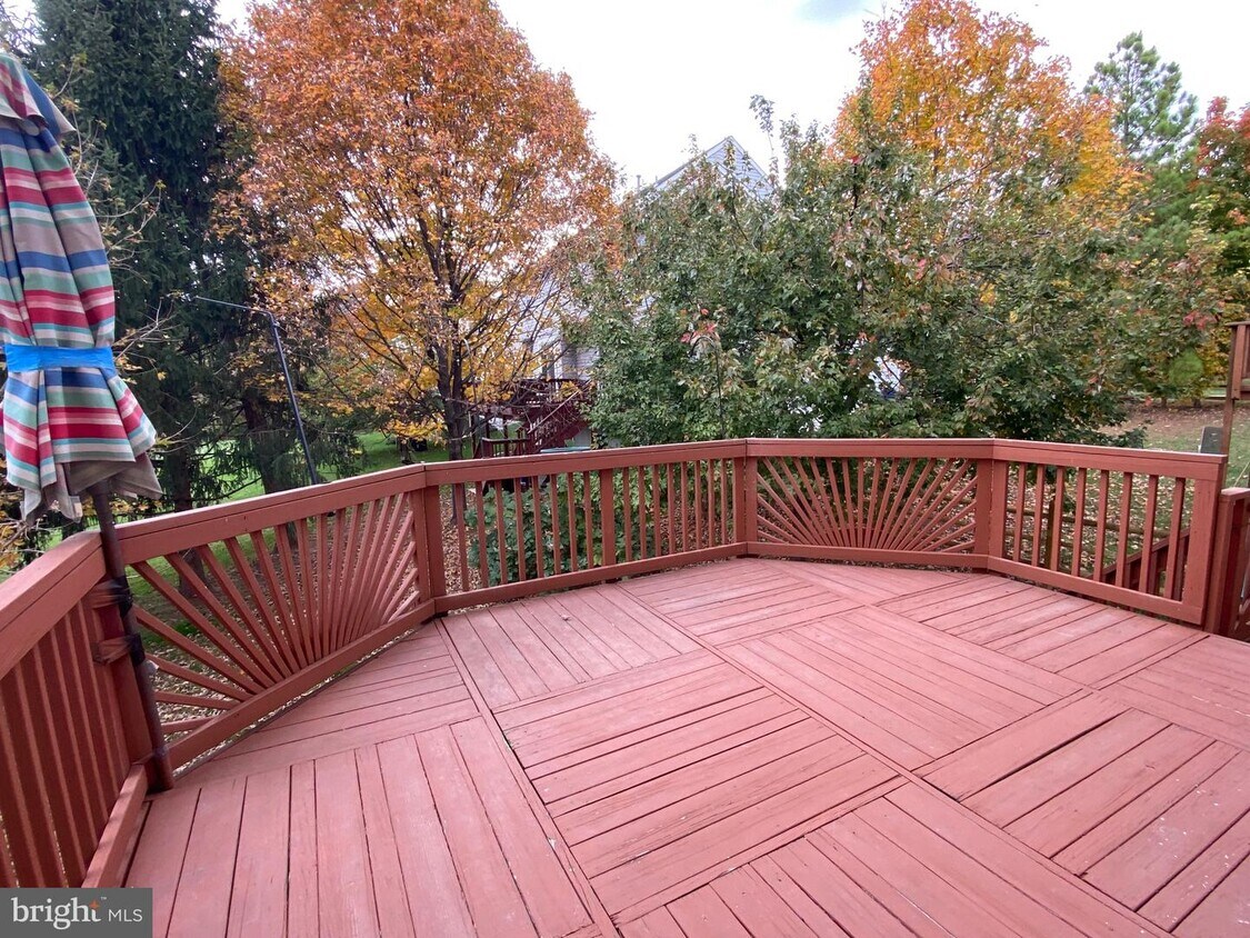 6204 Painted Yellow Gate, Columbia, MD 21045 House Rental in Columbia