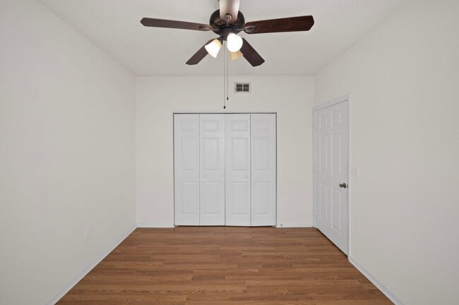 Building Photo - 11510 Villa Grand