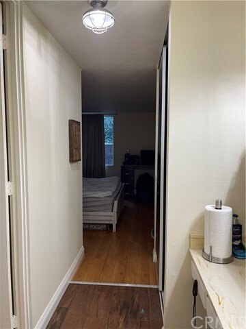 Building Photo - 6526 Ocean Crest Dr