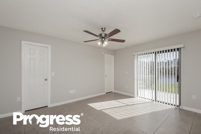 Foto del edificio - 500 Lost Creek Ct