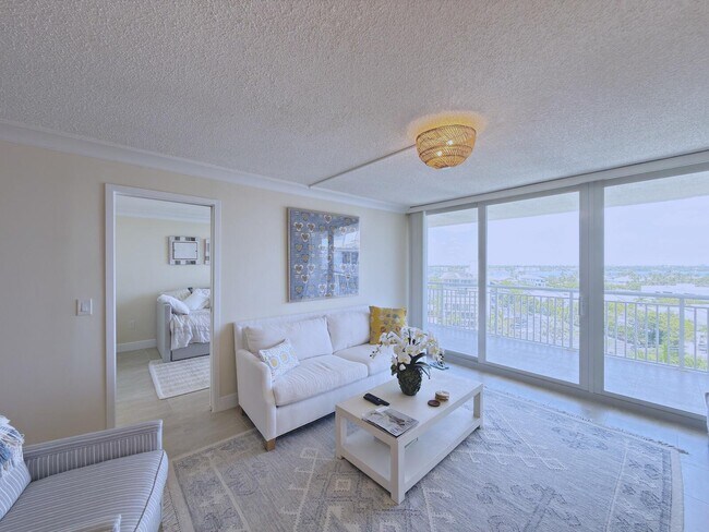 Foto del edificio - 3546 S Ocean Blvd
